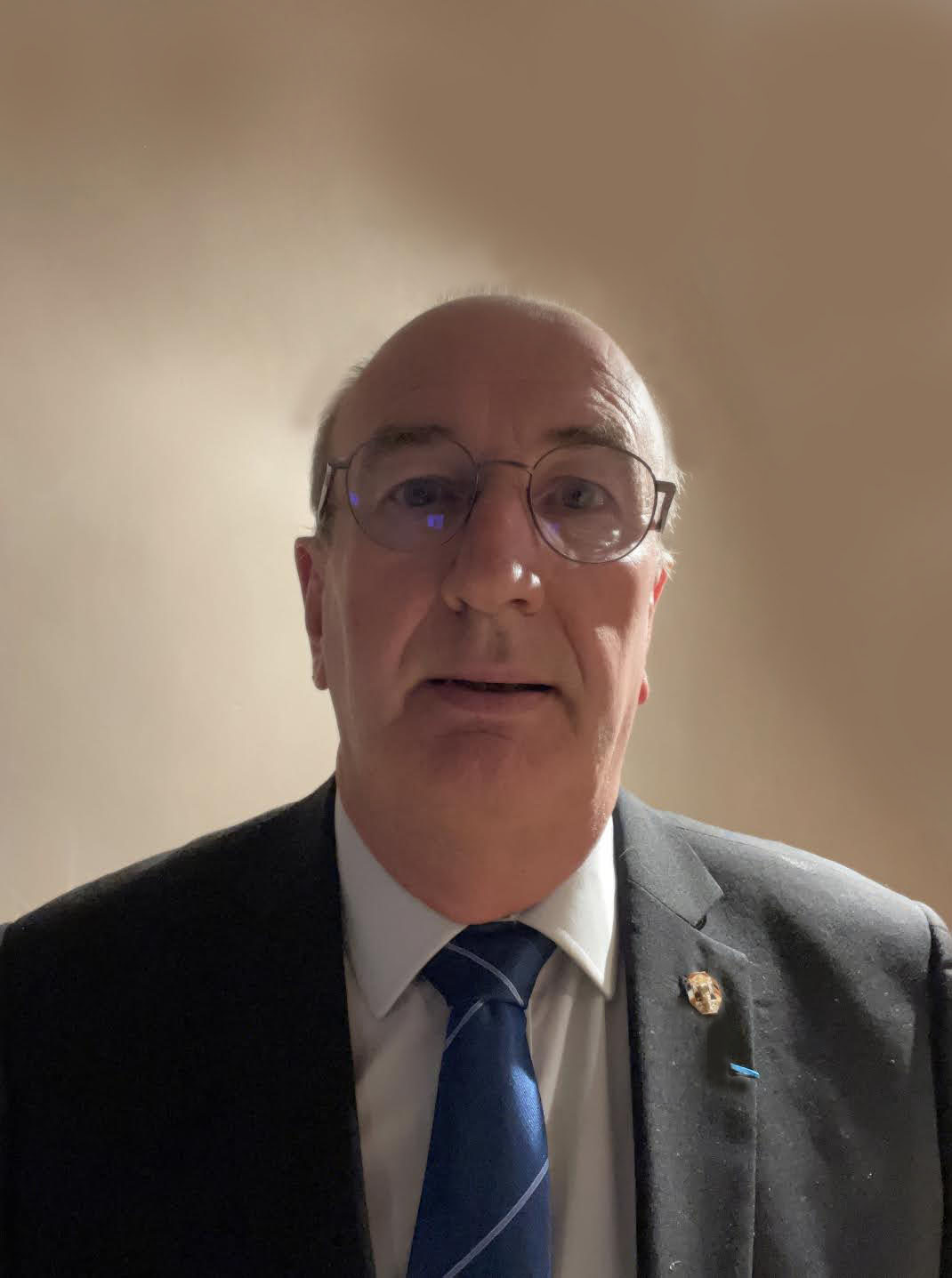M. Claude KENNEL